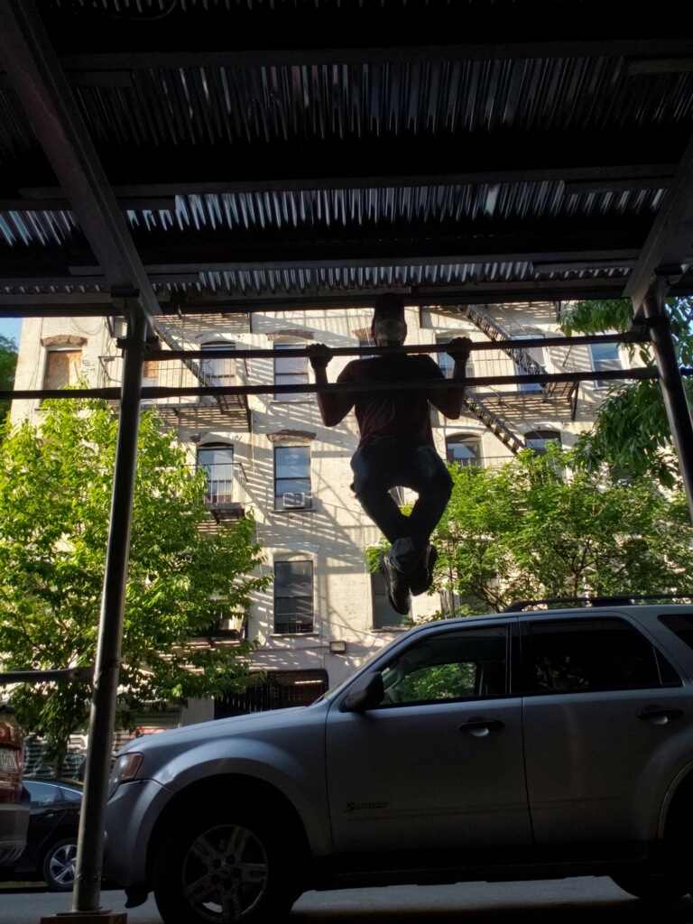 Sports Utility Vehicle Pull Up